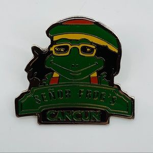 Vintage Senor Frogs Cancun Mexico Collectible Pin